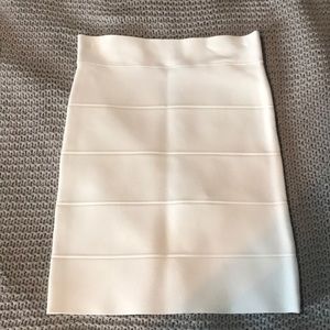 New BCBG white bandage skirt
